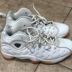 Nike men’s size 11.5 like new Air Jordan team three